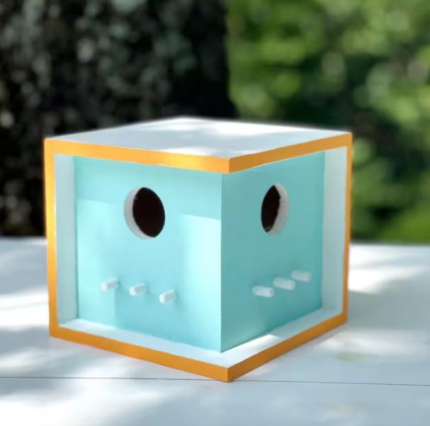 Modern Cube Birdhouse